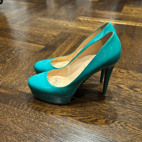 CHRISTIAN LOUBOUTIN  BIANCA Turquoise Platform Heels Pumps Shoes